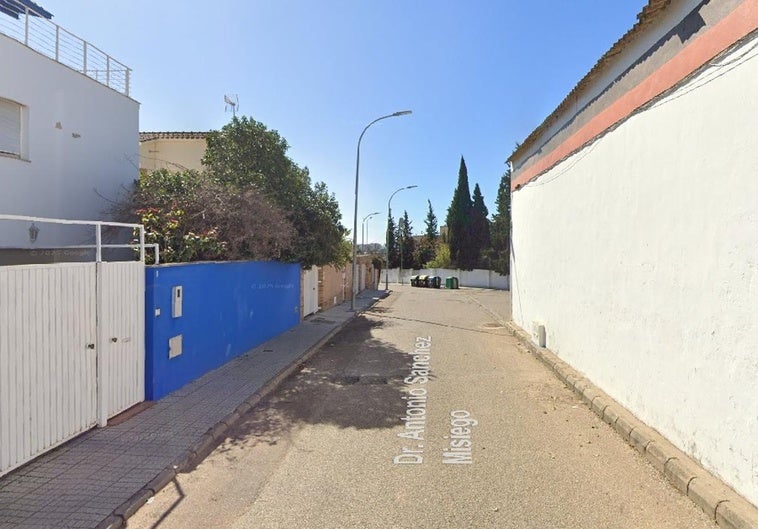 Hallada muerta una mujer en la piscina de su domicilio en Badajoz